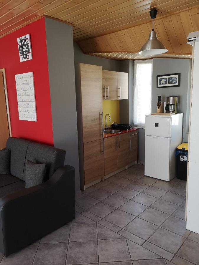 פץ' Szigeti Apartmanhaz מראה חיצוני תמונה